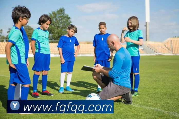 NBA一夜大地震！11笔交易达成，湖人压哨引援神射，快船2换5重建